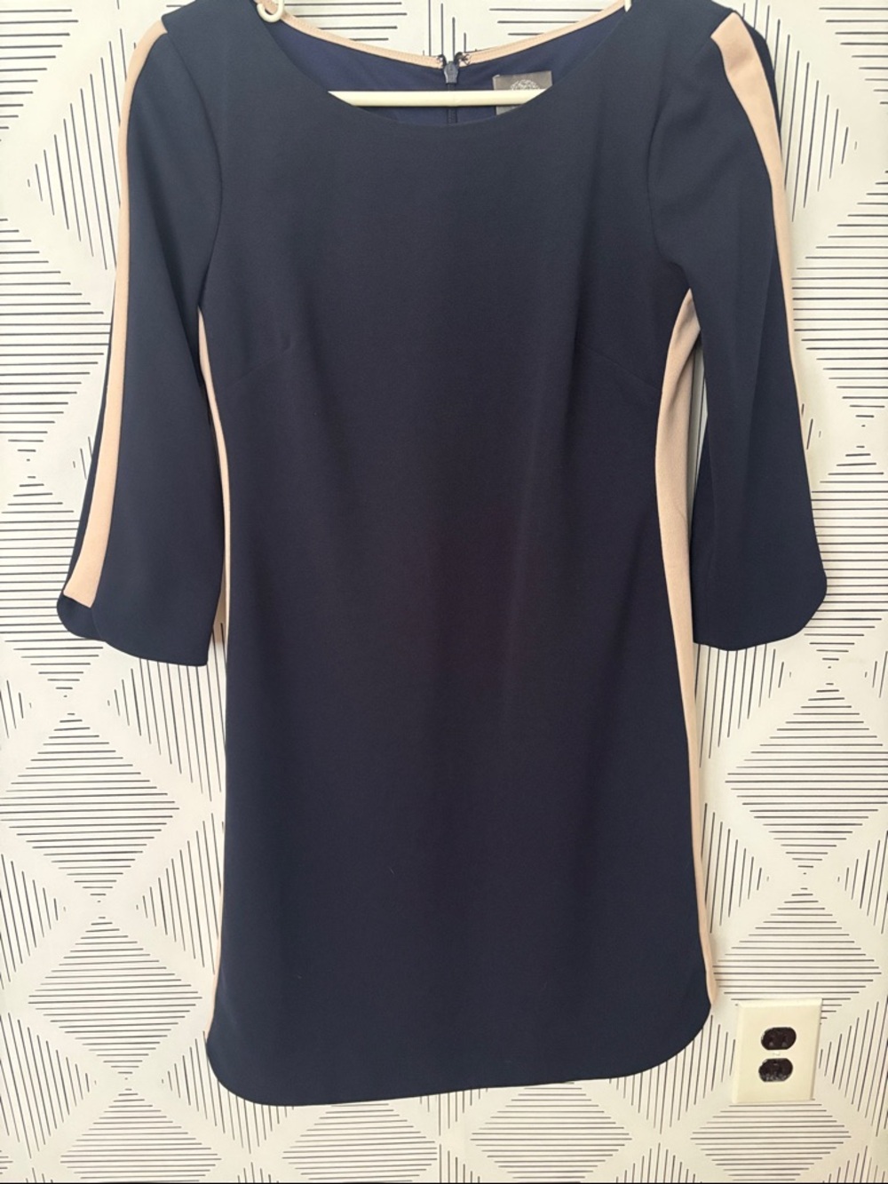 Women's Navy and Beige Dress (size 2, Vince Camuto)